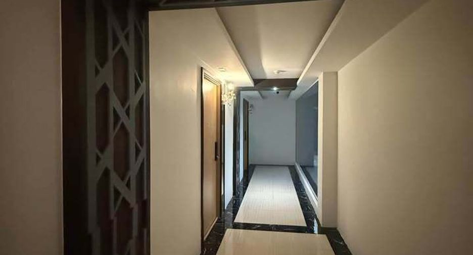 For sale 1 bed condo in Watthana, Bangkok