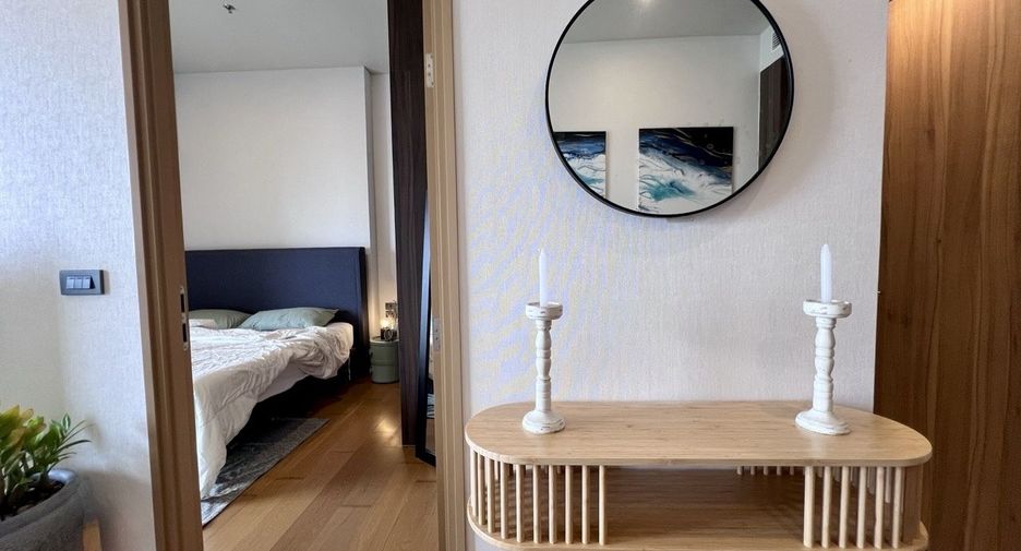For rent 2 bedrooms condo in Watthana, Bangkok