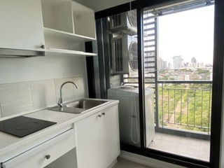For rent 2 bedrooms condo in Mueang Samut Prakan, Samut Prakan