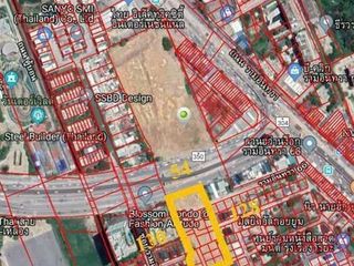 出售 土地 在 Khan Na Yao, 曼谷