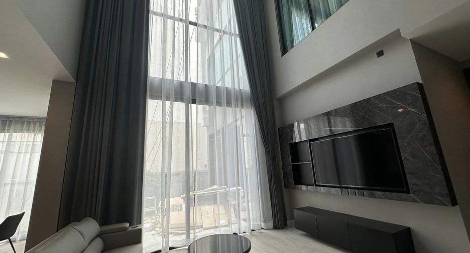 For sale and for rent 4 bedrooms house in Suan Luang, Bangkok