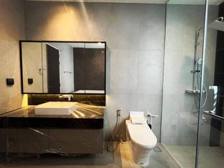 Casa en venta y en alquiler de 4 habitaciones en Suan Luang, Bangkok