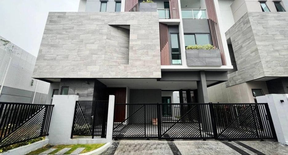 For sale and for rent 4 bedrooms house in Suan Luang, Bangkok