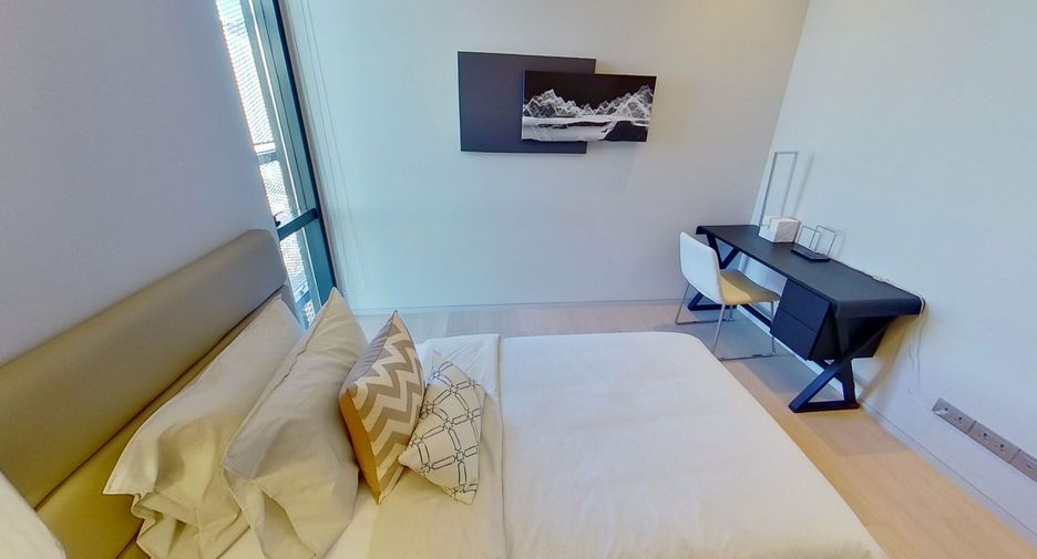 For rent 2 bedrooms condo in Watthana, Bangkok