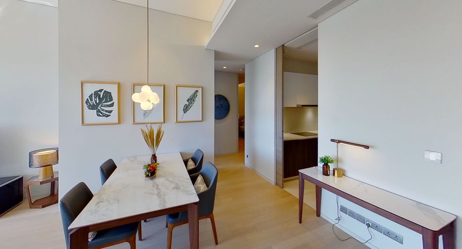 For rent 2 bedrooms condo in Watthana, Bangkok