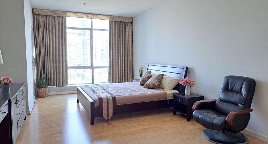 Condo en alquiler de 1 habitaciones en Sathon, Bangkok