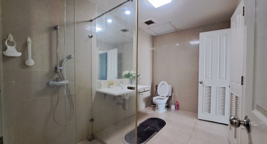 Condo en alquiler de 1 habitaciones en Sathon, Bangkok