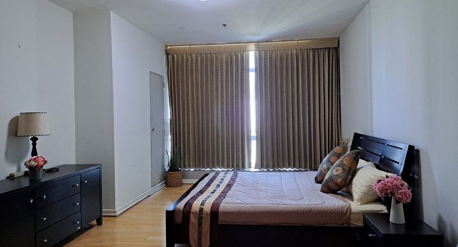 Condo en alquiler de 1 habitaciones en Sathon, Bangkok