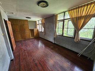 出租 5 卧室 独立屋 在 Chatuchak, 曼谷