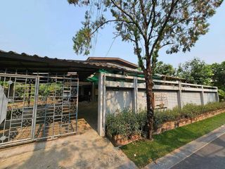 出租 5 卧室 独立屋 在 Chatuchak, 曼谷