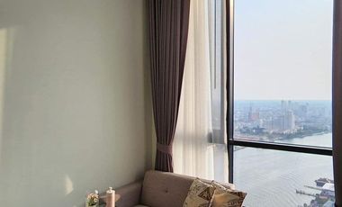 Condo en alquiler de 1 habitaciones en Khlong San, Bangkok