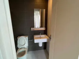 Wohnung zum Kauf mit 1 Zimmer in Chom Thong, Bangkok