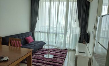 Condo en alquiler de 1 habitaciones en Huai Khwang, Bangkok
