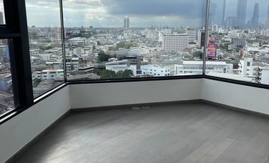 For sale 2 bedrooms condo in Bang Rak, Bangkok
