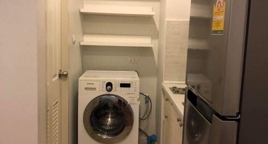 For sale 1 bed condo in Bang Phlat, Bangkok