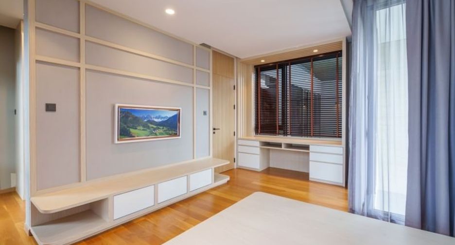 Casa en venta y en alquiler de 4 habitaciones en Prawet, Bangkok