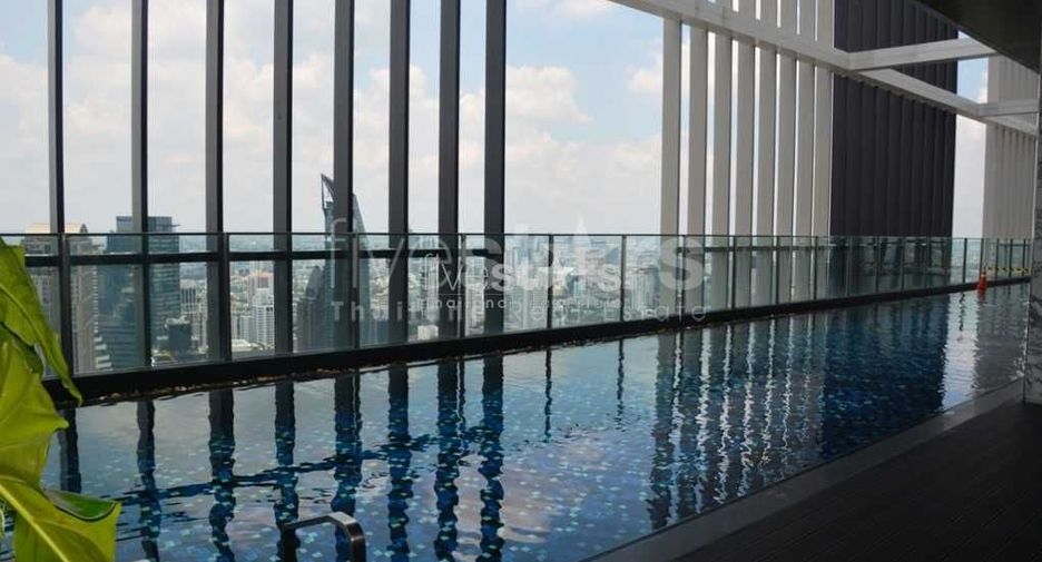 For sale 1 bed condo in Khlong Toei, Bangkok