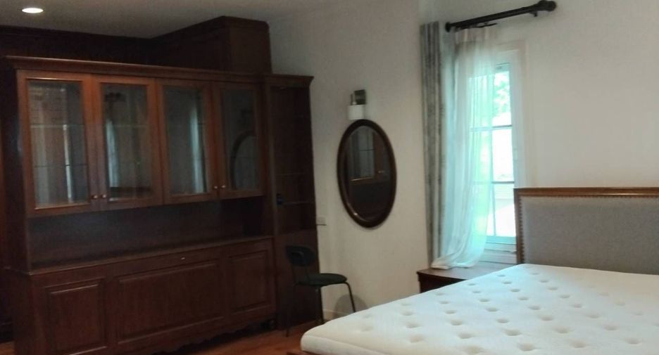 À louer 4 chambres maison à Mueang Samut Prakan, Samut Prakan