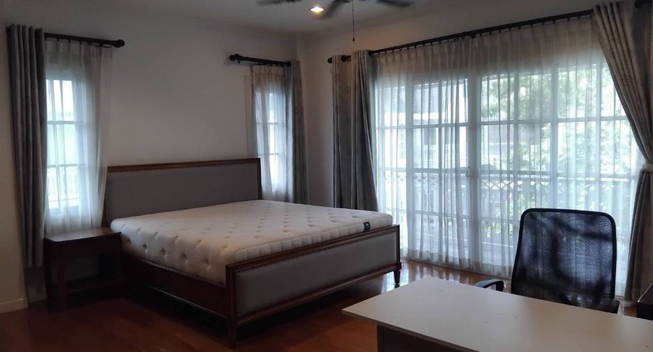 À louer 4 chambres maison à Mueang Samut Prakan, Samut Prakan