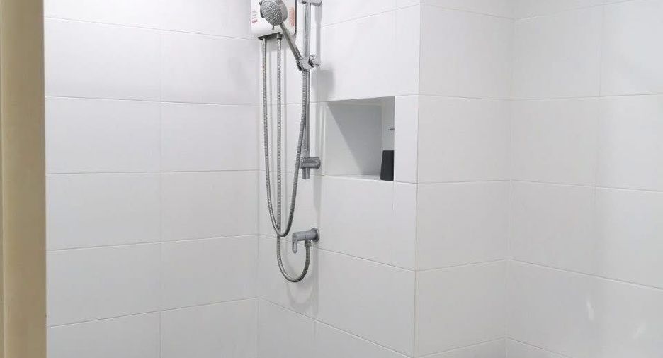 For sale and for rent 1 bed condo in Bang Na, Bangkok