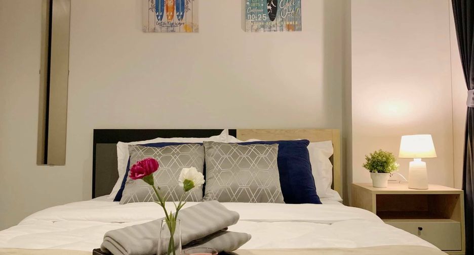 For rent 1 bed condo in Phra Khanong, Bangkok