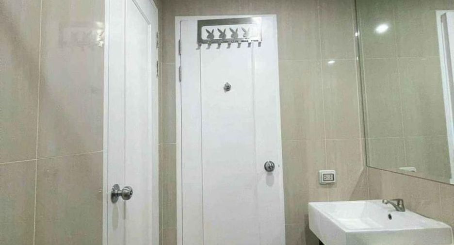 Wohnung zur Miete mit 2 Zimmer in Watthana, Bangkok