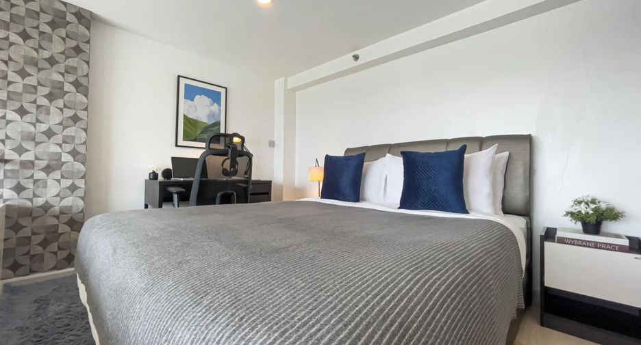 For rent 1 bed condo in Sathon, Bangkok