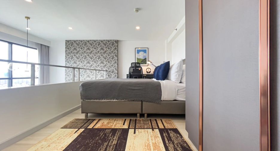 For rent 1 bed condo in Sathon, Bangkok