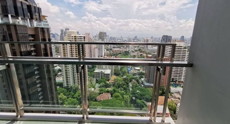 Condo en venta y en alquiler de 2 habitaciones en Khlong Toei, Bangkok