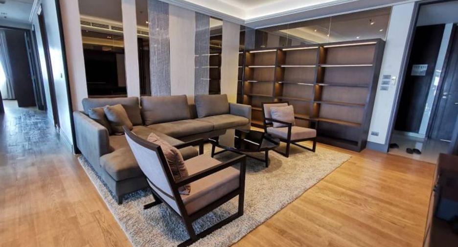 For sale and for rent 2 bedrooms condo in Khlong Toei, Bangkok