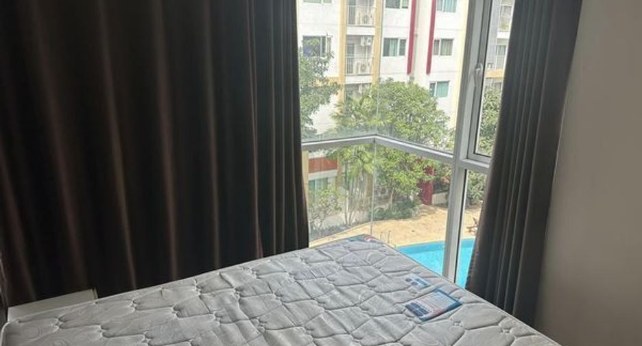 For sale 2 bedrooms condo in Phasi Charoen, Bangkok