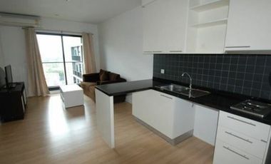 Condo en alquiler de 1 habitaciones en Sathon, Bangkok