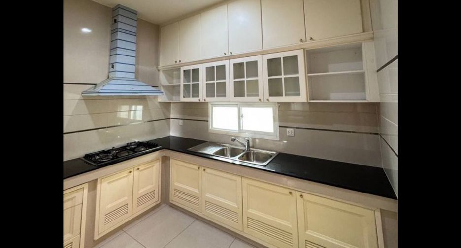 出售 和 出租 4 卧室 独立屋 在 Bang Phli, Samut Prakan