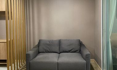 Condo en alquiler de 1 habitaciones en Phra Khanong, Bangkok