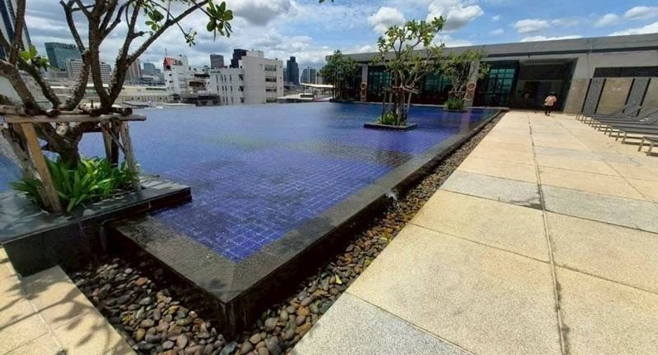 For rent 1 bed condo in Ratchathewi, Bangkok