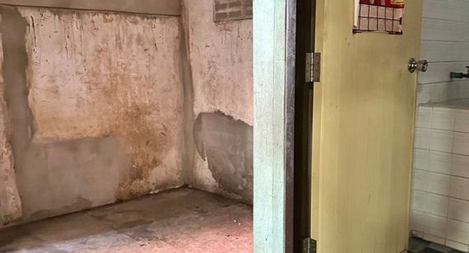 Haus zur Miete mit Studio in Rat Burana, Bangkok
