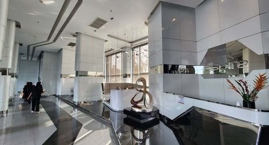 À vendre 1 chambre condo à Khlong Toei, Bangkok