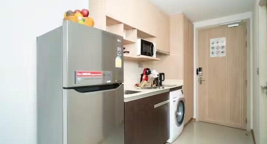 For rent 1 bed condo in Pathum Wan, Bangkok