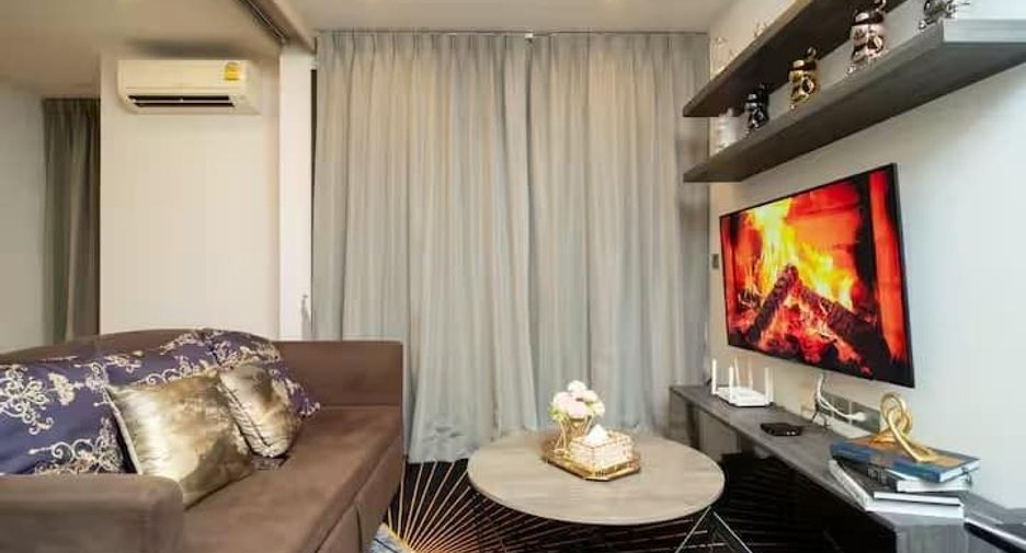 For rent 1 bed condo in Pathum Wan, Bangkok