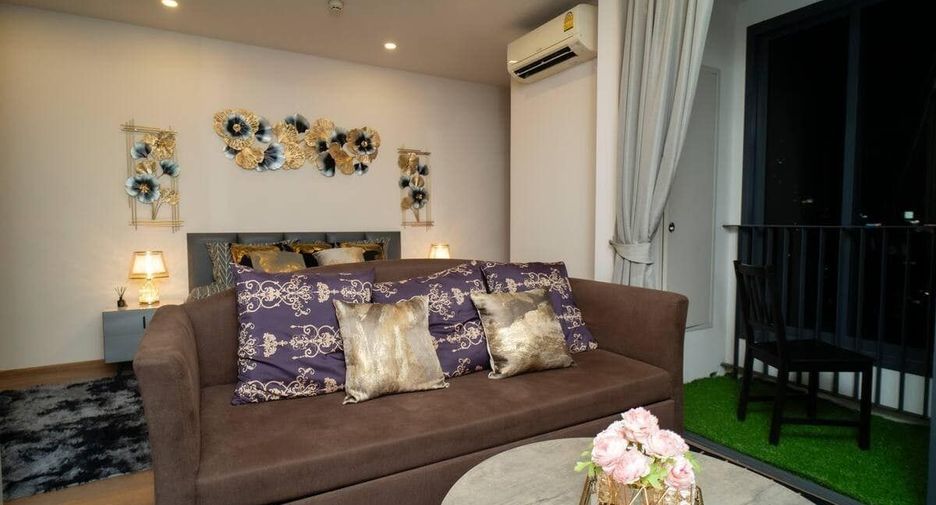 For rent 1 bed condo in Pathum Wan, Bangkok