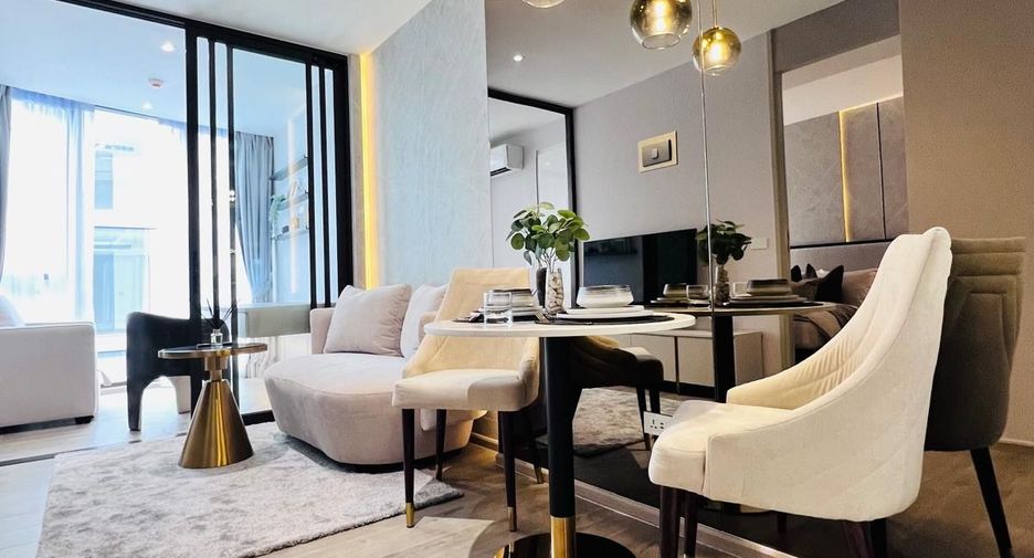 For rent 2 bedrooms condo in Khlong Toei, Bangkok