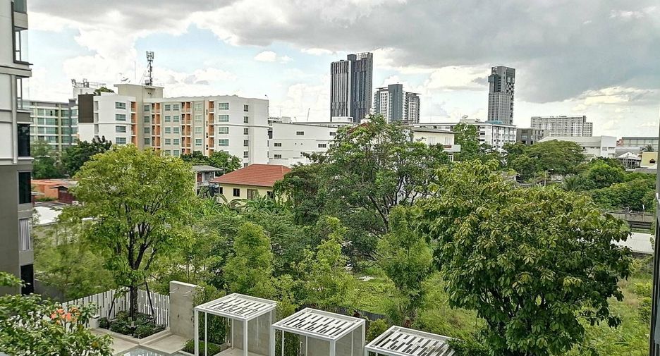 À vendre studio condo à Bang Na, Bangkok