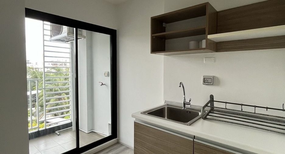 For sale 1 bed condo in Suan Luang, Bangkok