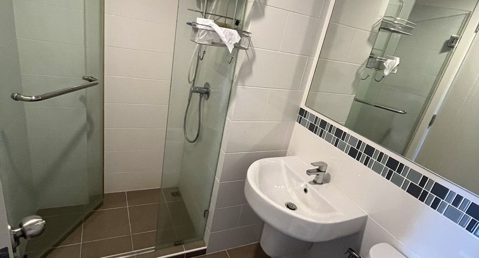 For sale 1 bed condo in Suan Luang, Bangkok
