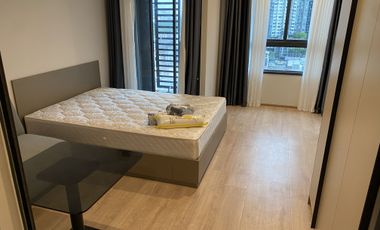 Wohnung zur Miete mit Studio in Huai Khwang, Bangkok