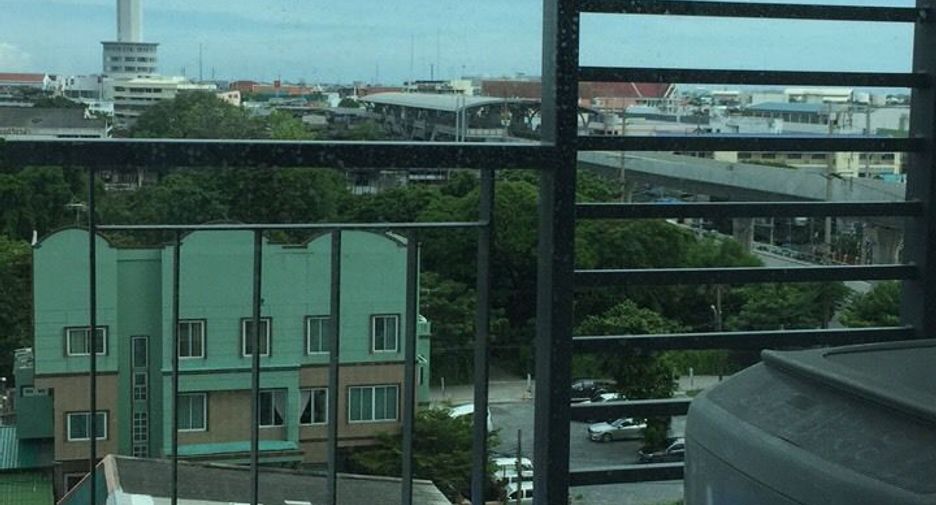 For sale 1 bed condo in Mueang Samut Prakan, Samut Prakan
