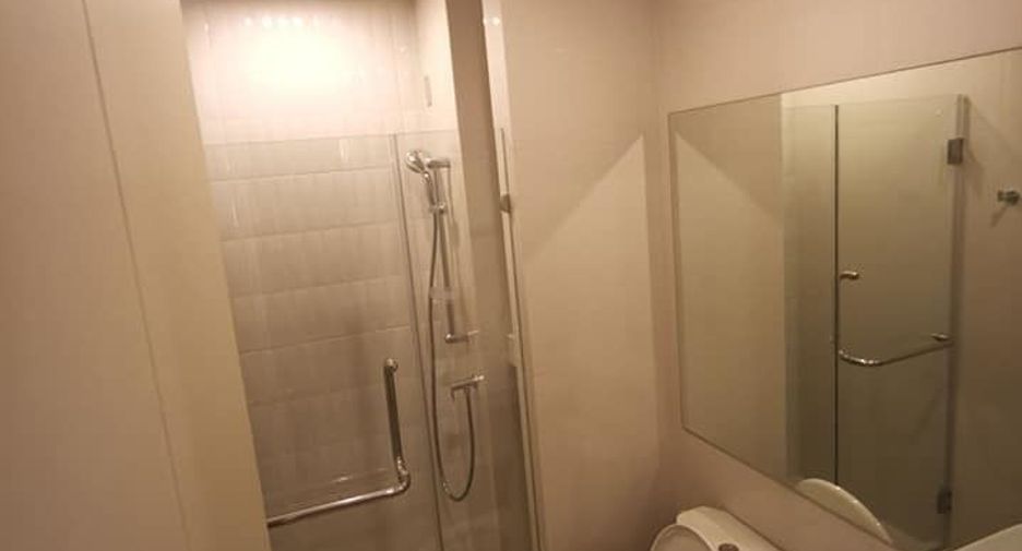 For rent 2 ベッドルーム condo in Watthana, Bangkok