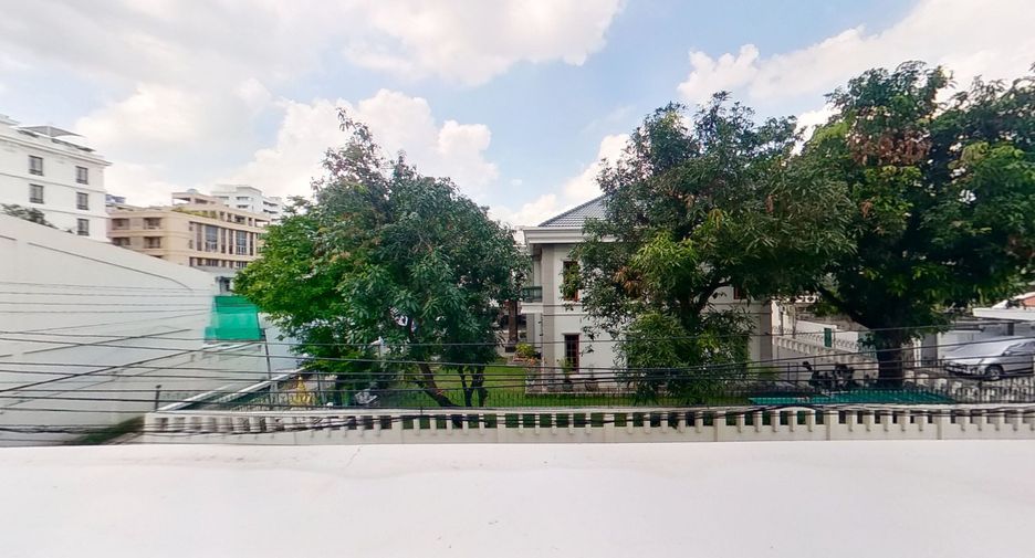 Condo en alquiler de 1 habitaciones en Watthana, Bangkok