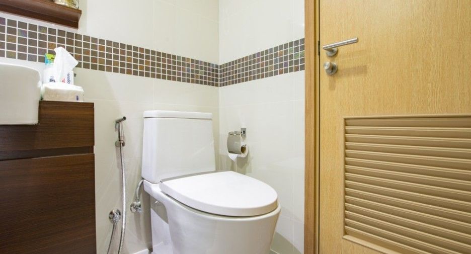 For sale and for rent 1 bed condo in Watthana, Bangkok