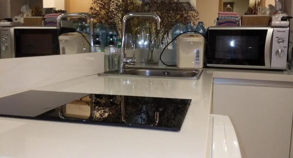 For sale and for rent 1 bed condo in Watthana, Bangkok
